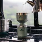 STANLEY Permanentní filtr na překapávanou kávu The Perfect-Brew Pour Over 590 ml Hammertone Green